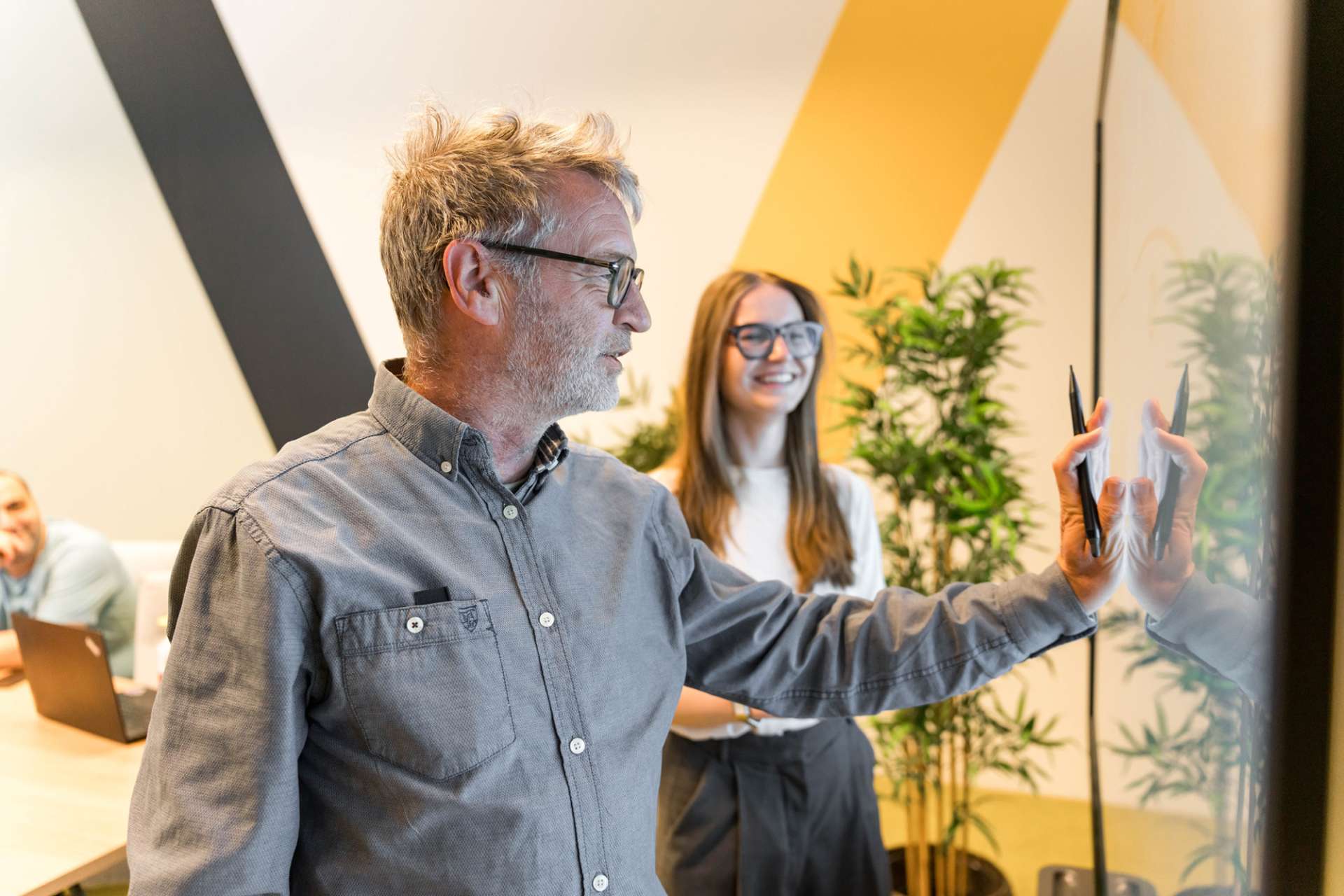 I3 CONNECT Header New Website